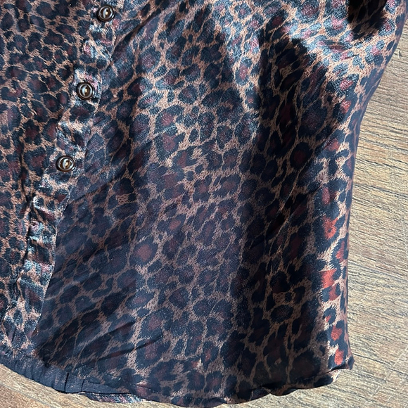 Women's Studio C Leopard Print Sleeveless Button Down Shirt S Brown Black - Picture 10 of 13